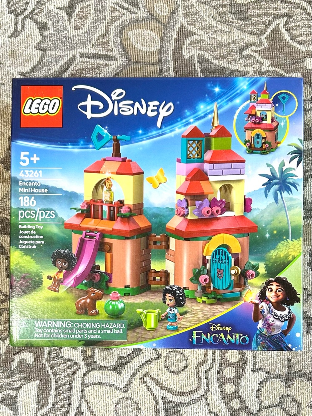 NIB Lego Disney Encanto Mini House #43261